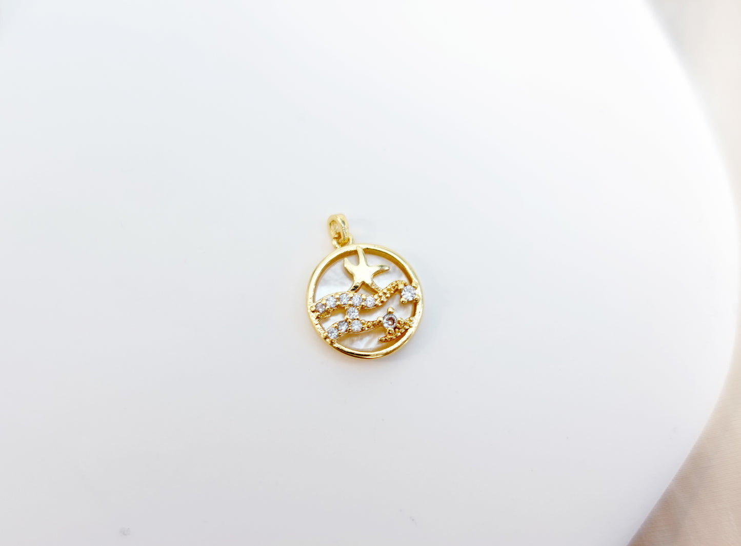 Mother of pearl  Ocean Glow Starfish Charm