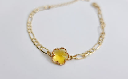 Lucky Charm Five-Petaled Flower Motif Bracelet