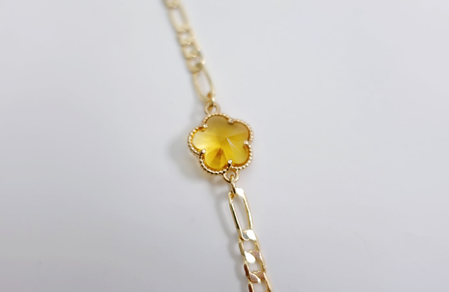 Lucky Charm Five-Petaled Flower Motif Bracelet