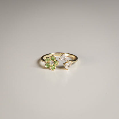 Flower & Diamond Gold Ring