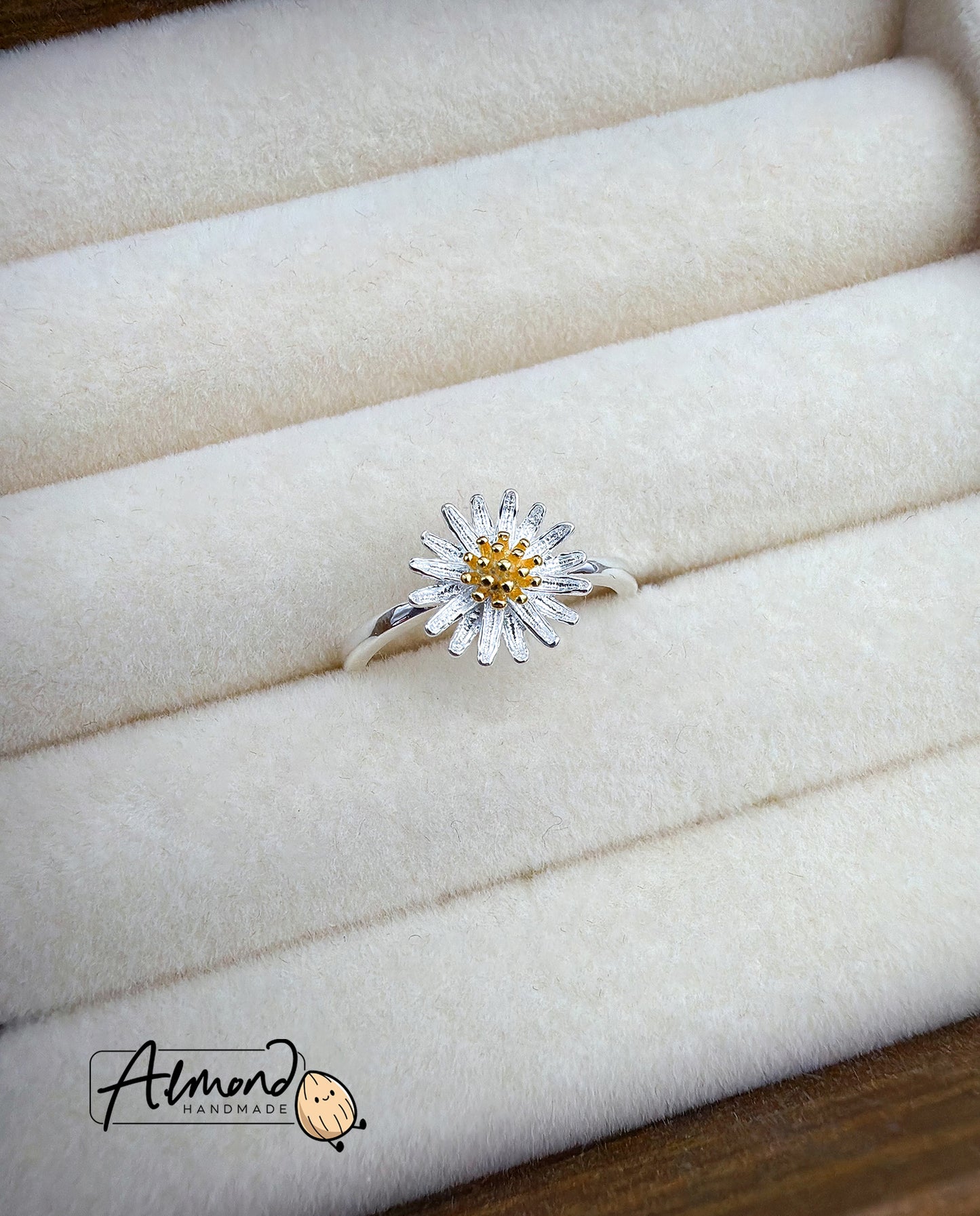 925 Sterling Silver Daisy Spring Ring
