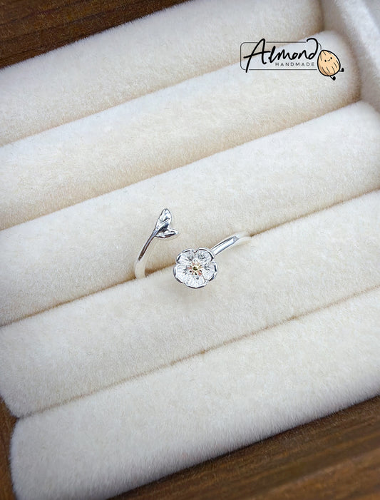 925 Sterling Silver Plum Flower Wrap Ring