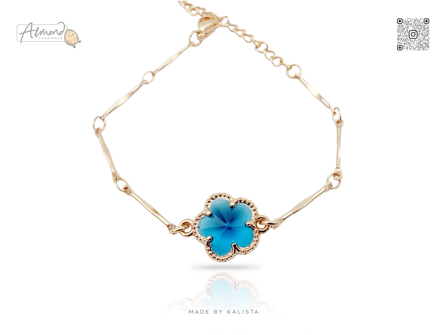 Lucky Charm Five-Petaled Flower Motif Bracelet