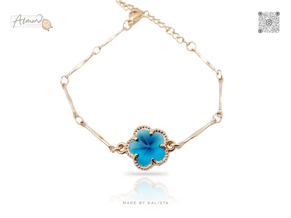 Lucky Charm Five-Petaled Flower Motif Bracelet